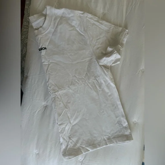 Lululemon Relaxed Fit Cotton Jersey Tee Wordmark White Size 8 - Picture 3 of 3